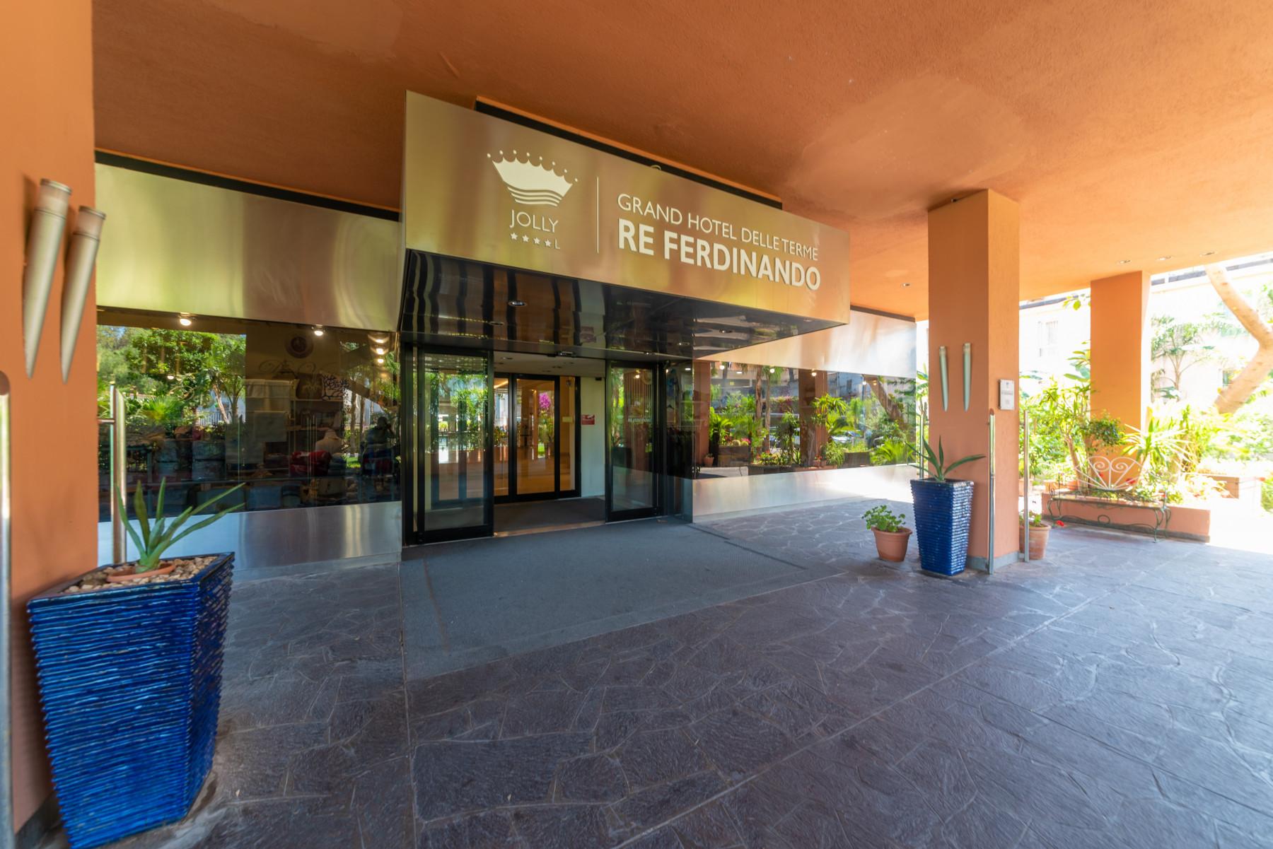 Grand Hotel Delle Terme Re Ferdinando Иския Екстериор снимка